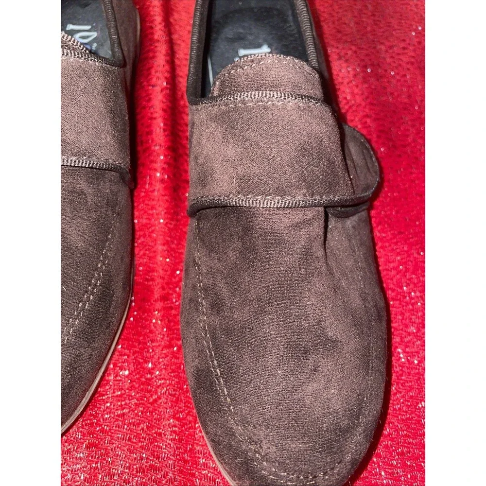 Womens Size 7M 1903 Beacon Sneaker Comfort Shoes Brown Velco Closing Clean